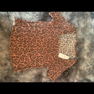 Cheetah print crop top shirt